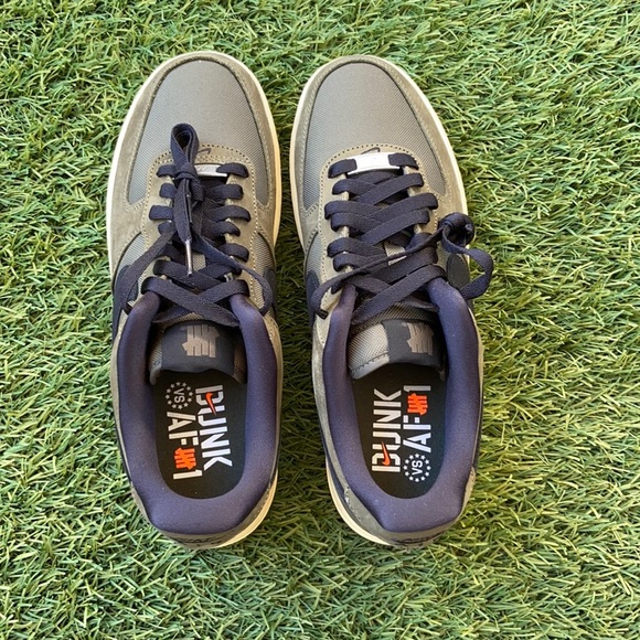 Nike Air Force 1 SP “Undefeated” - Picture 4 of 5